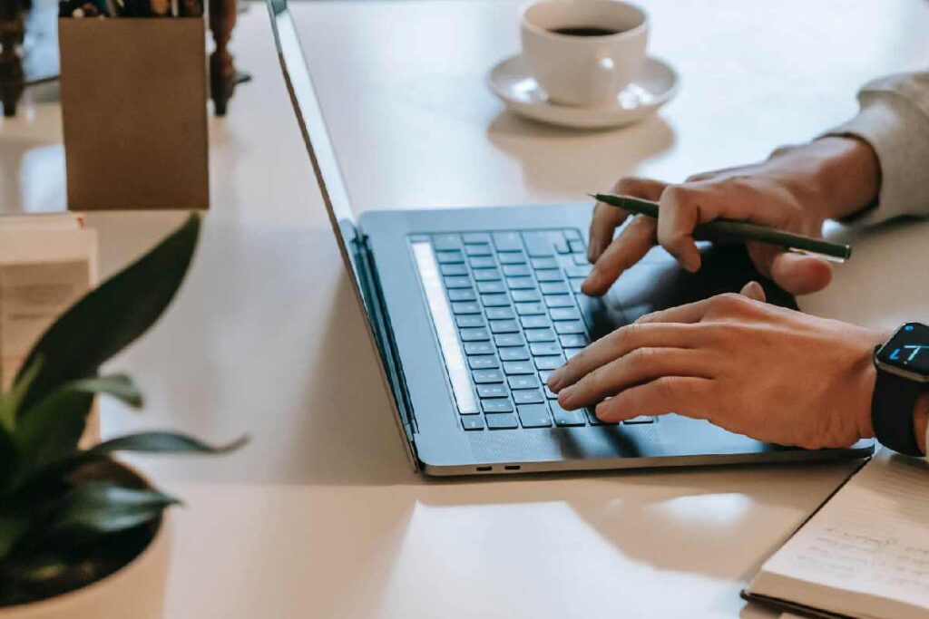 Office Assistant Jobs Near Me